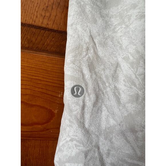 Lululemon Men's License to Train Linerless Short 7" Terrain Gradient White SZ S - Picture 4 of 11